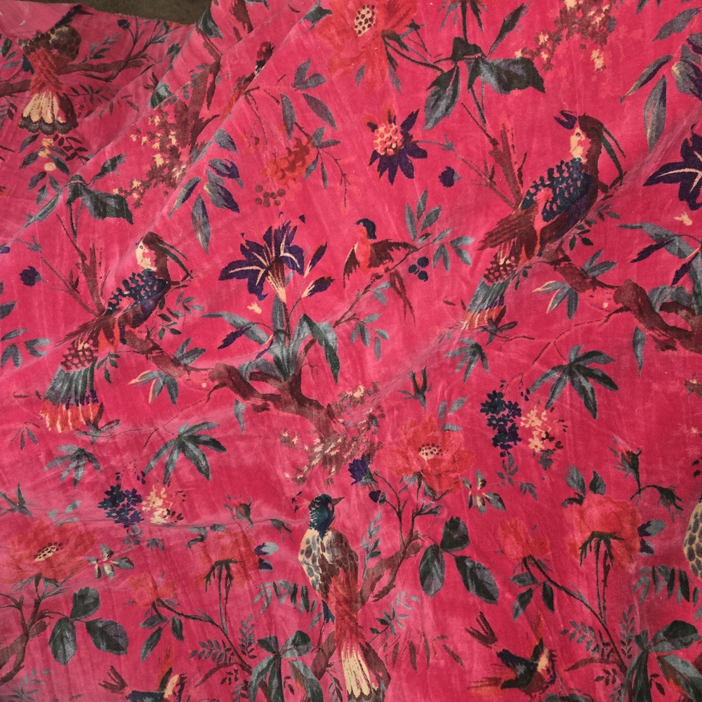 Vibrant Pink Floral Bird Velvet Fabric Vintage - Picture 2 of 3